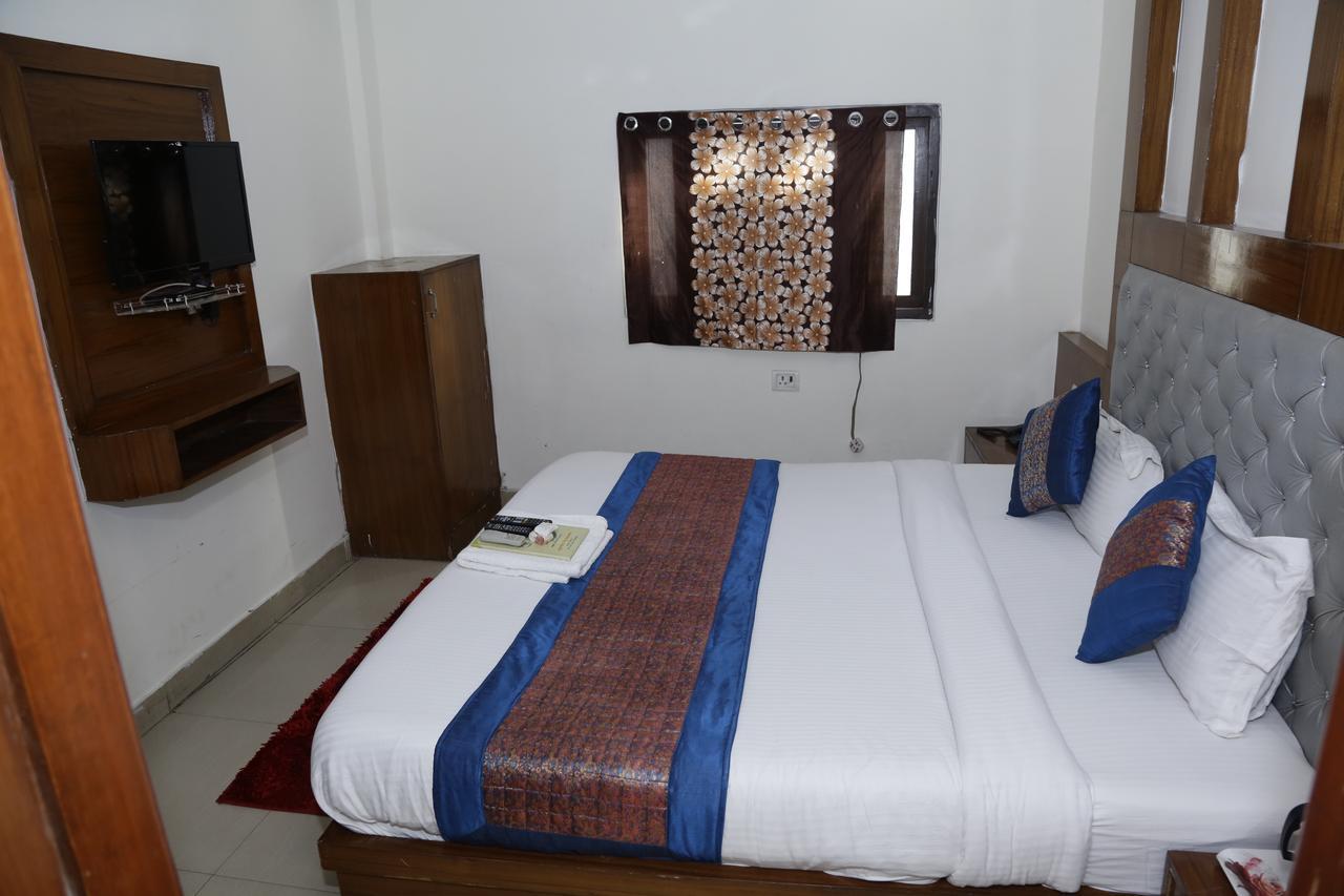 Vishal Hotel By Comfort Rooms نيودلهي المظهر الخارجي الصورة