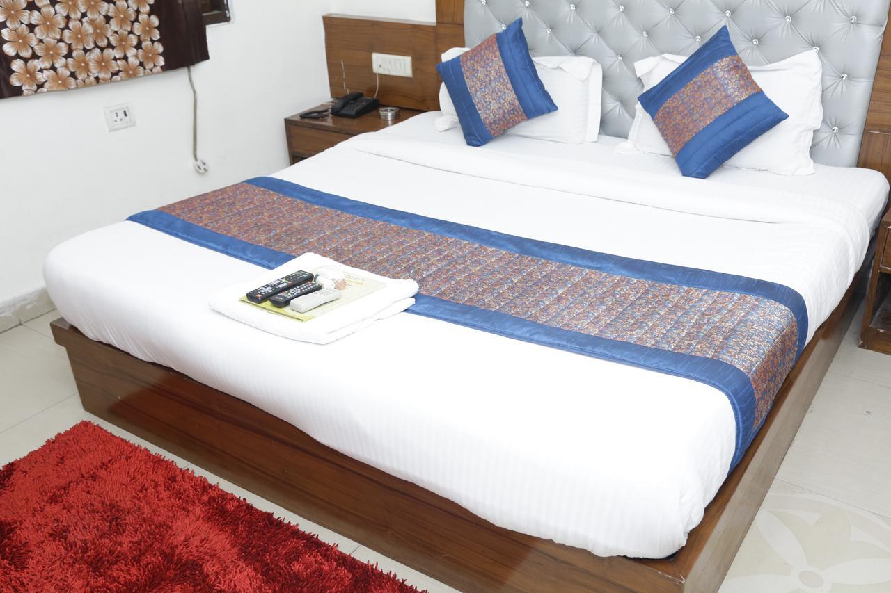 Vishal Hotel By Comfort Rooms نيودلهي المظهر الخارجي الصورة