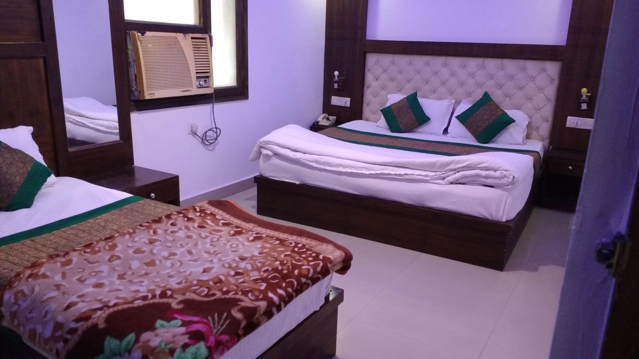 Vishal Hotel By Comfort Rooms نيودلهي المظهر الخارجي الصورة